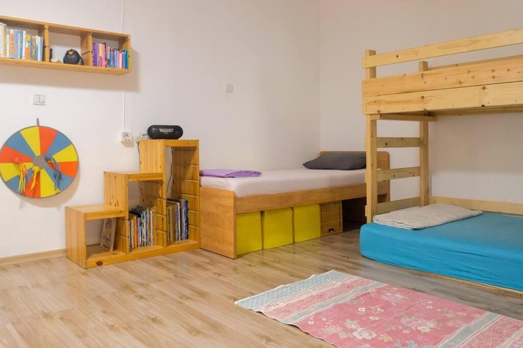 Cosy Family Home & Garden In Ελάτ Εξωτερικό φωτογραφία